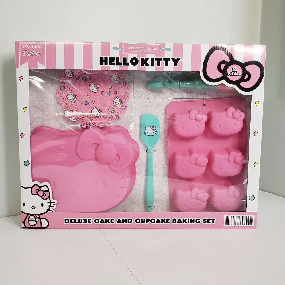 Hello Kitty Sanrio Shaped 23 PC Baking Gift Set Cake & Cupcake Silicone Mold NEW